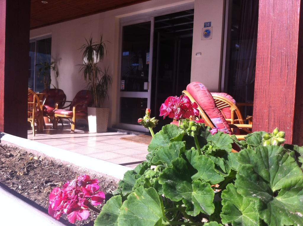 Evans Hotel